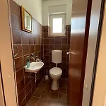 Goga * Pula