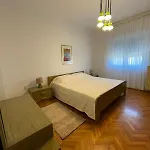 Goga Apartment